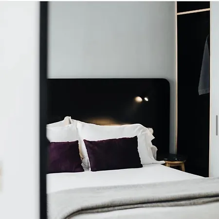 Hotel Puerta Roja Con Excelente Ubicacion En La Condesa