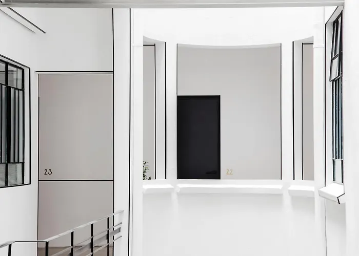 Puerta Roja Con Excelente Ubicacion En La Condesa Inn *